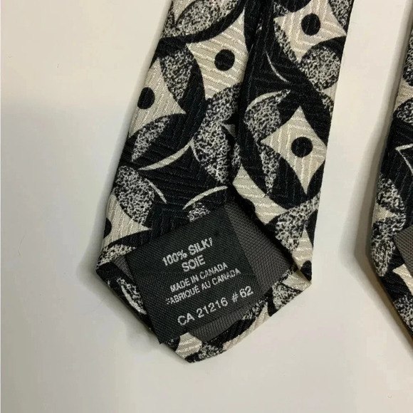 2/$30 CRICKETEER Black/Cream Abstract Silk Tie Eclectic Grandpa Style - Picture 7 of 12